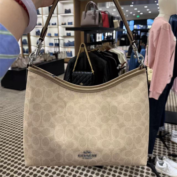 Vállon átívelő crossbody táska – városi egyszerű stílus, PVC anyag, horizontális négyzet alak, záródás cipzárral, belső laminált cipzáras rekesz