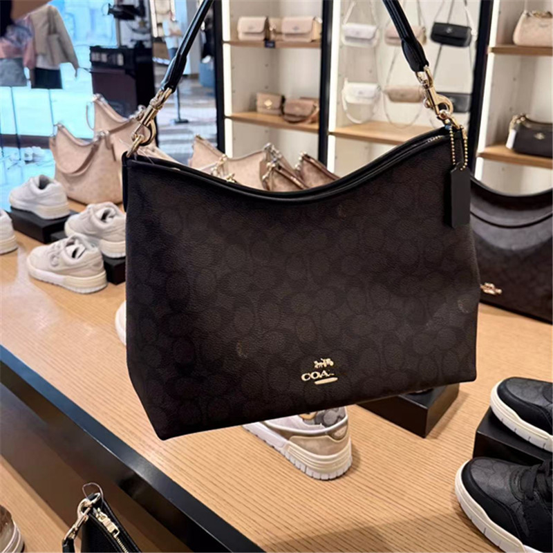 Vállon átívelő crossbody táska – városi egyszerű stílus, PVC anyag, horizontális négyzet alak, záródás cipzárral, belső laminált cipzáras rekesz