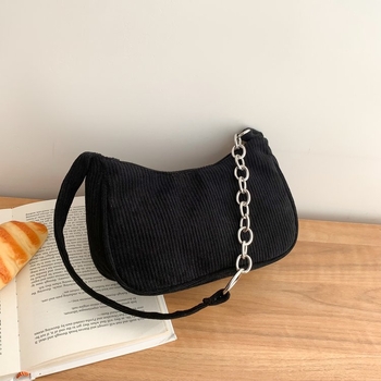 Corduroy anyagú keresztpántos táska, horizontális négyzet alakú, cipzáras nyitás, belső telefonzseb, poliészter bélés, utcai stílus