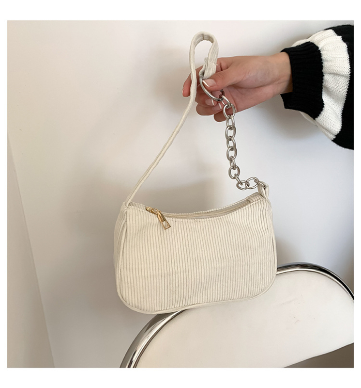 Corduroy anyagú keresztpántos táska, horizontális négyzet alakú, cipzáras nyitás, belső telefonzseb, poliészter bélés, utcai stílus
