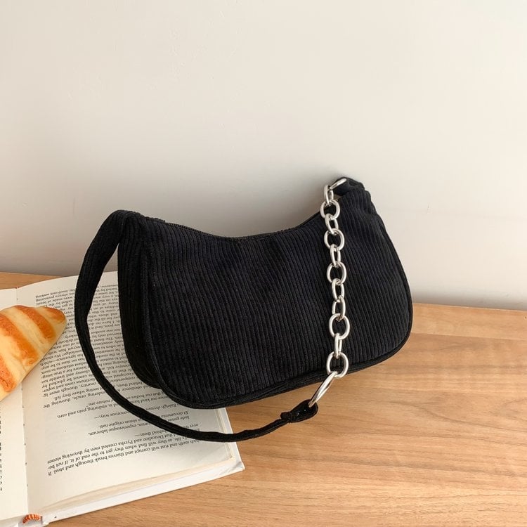 Corduroy anyagú keresztpántos táska, horizontális négyzet alakú, cipzáras nyitás, belső telefonzseb, poliészter bélés, utcai stílus