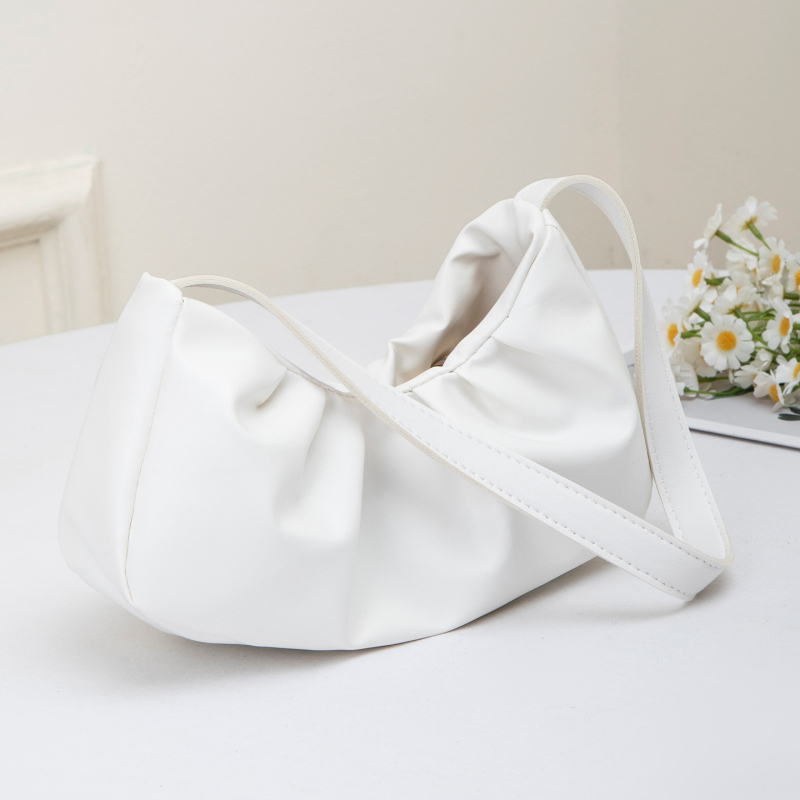 Torba ispod pazuha, PU materijal, dumpling stil, zatvarač, poliester podstava
