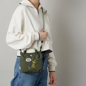 Crossbody torba s izvezenim motivom crtanih likova – najlon, Tote stil, ljeto 2025, za svakodnevnu upotrebu