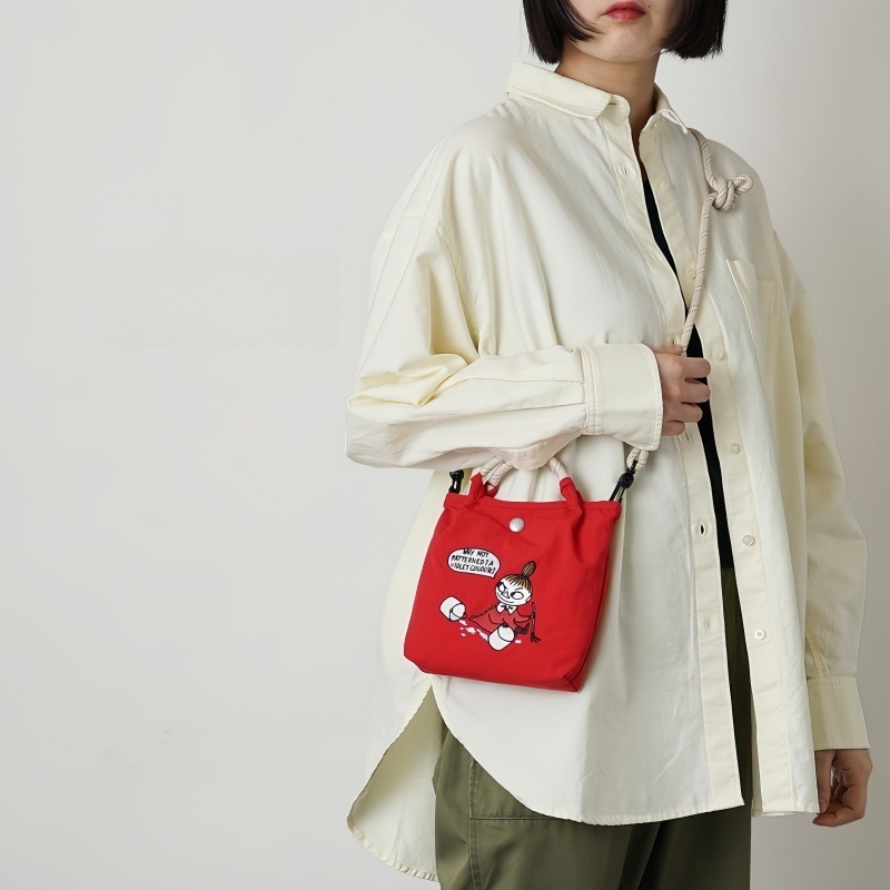 Crossbody torba s izvezenim motivom crtanih likova – najlon, Tote stil, ljeto 2025, za svakodnevnu upotrebu