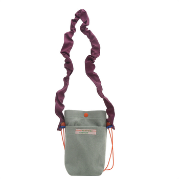 Notelli corduroy street-trend crossbody torba — vertikalno kvadratni oblik, magnetsko zatvaranje, unutarnja džep za telefon