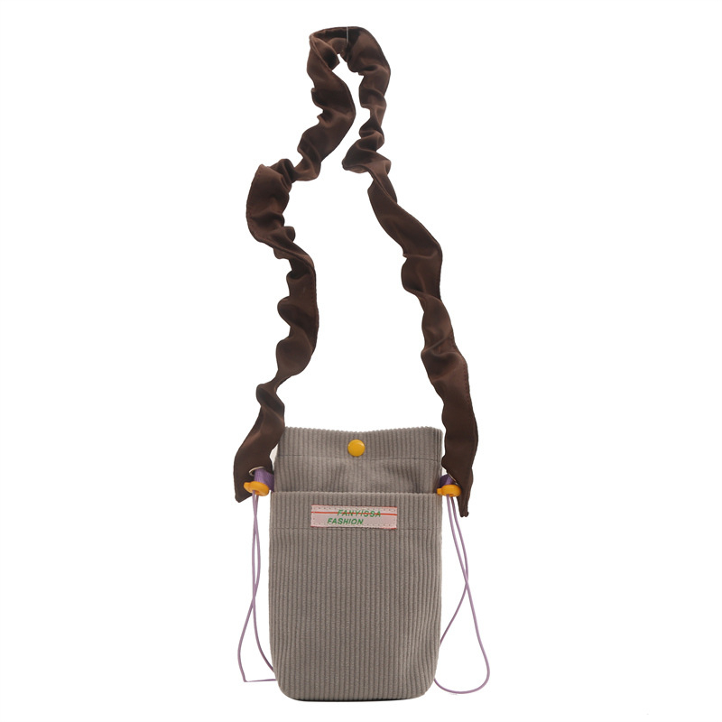 Notelli corduroy street-trend crossbody torba — vertikalno kvadratni oblik, magnetsko zatvaranje, unutarnja džep za telefon