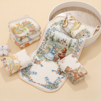 Dječja maramica za pljuvanje — Cartoon uzorak, gaze tkanina, pamuk, upija vodu, Klasa A