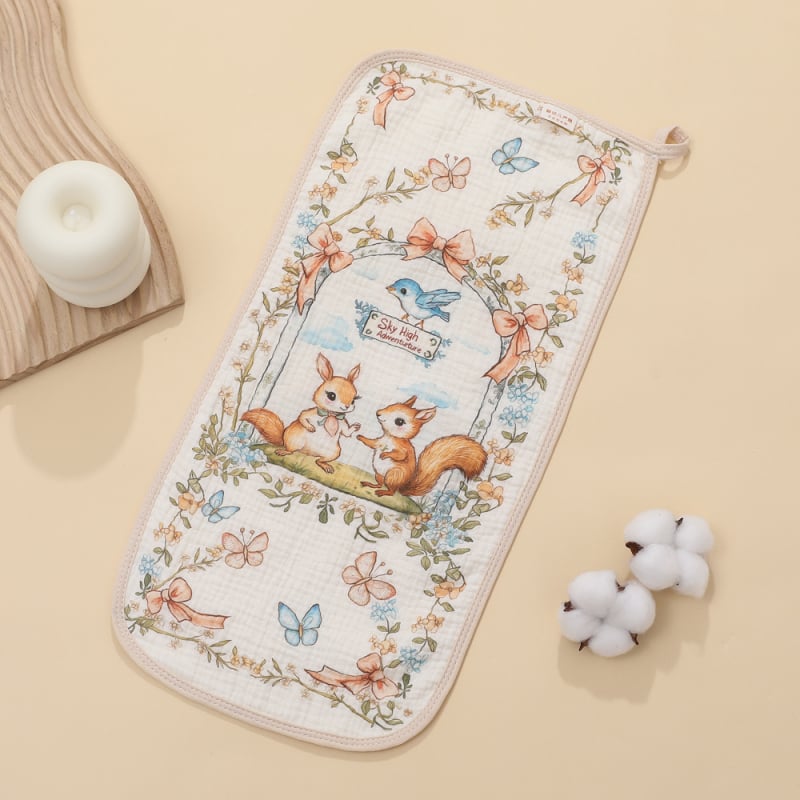 Dječja maramica za pljuvanje — Cartoon uzorak, gaze tkanina, pamuk, upija vodu, Klasa A