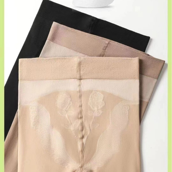 TUTU Velvet hulahanke s podizanjem zadnjice — Mulberry svila 70–80%, Jednobojna, Srednja debljina, S nogama