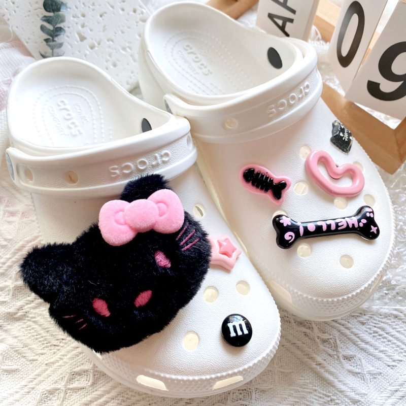 Plüss macska 3D virágos cipő dísz – szandálokra, hétköznapi cipőkre és papucsokra