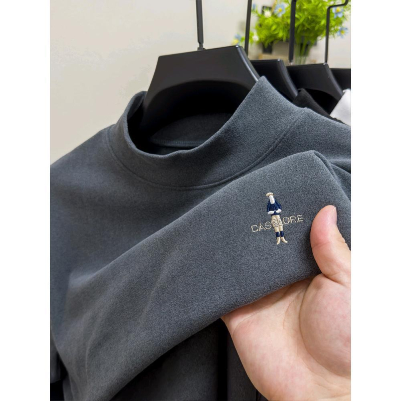 Slim fit hosszú ujjú póló kerek nyakkal, kémiai rostok keveréke, egyszínű