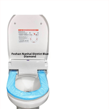 Samozmena sa záchodový kryt v tvare U s jednorazovou plastovou podložkou — ABS materiál, okamžitý typ, nastaviteľná vzdialenosť otvorov 13–18