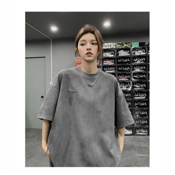 Muška kratka T majica s okruglim izrezom, prošivena, širok kroj, poliester-mješavina