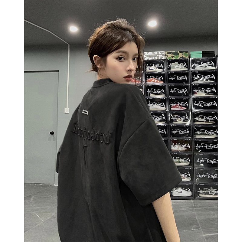 Muška kratka T majica s okruglim izrezom, prošivena, širok kroj, poliester-mješavina