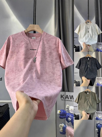 Muška majica slobodnog kroja s kratkim rukavima, okrugli vrat, tie-dye uzorak s natpisom