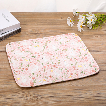 Постелка за домашни любимци за кучета от плат (Материал: плат; Категория: гнездо за домашни любимци; Подходяща за: кучета; Внос: Не)