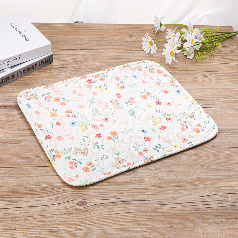 Постелка за домашни любимци за кучета от плат (Материал: плат; Категория: гнездо за домашни любимци; Подходяща за: кучета; Внос: Не)