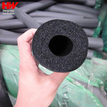 Țeavă izolantă din cauciuc și plastic, tubulară cu formă bule; pentru sisteme HVAC apă caldă/rece; miez: fibre de poliester; conductivitate termică 0,035 W/mK; temperatură de funcționare 350°C