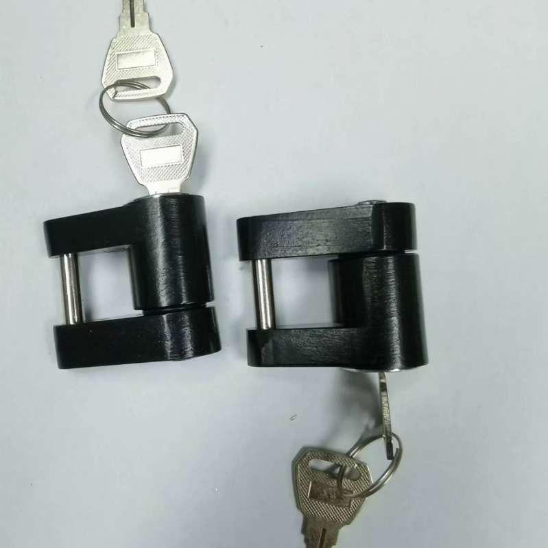 Kuka za prikolicu — metalno tijelo, model: prikolica zaključavanje, namijenjena prikolicama, moderan minimalistički stil