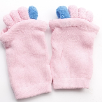 Čarape s pet prstiju od 80% pamuka; prozračne, upijaju znoj, deodoriraju, oblikuju; stil japanskog sustava; unisex; za jesen i zimu