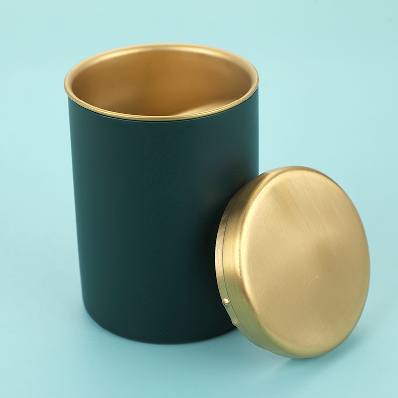 Scrumieră auto cu capac, din oțel inoxidabil, brand Creative, personalizabilă cu logo (Material: oțel inoxidabil; Tipărire logo: da; Personalizare: da; Ambalare: 100 buc.)