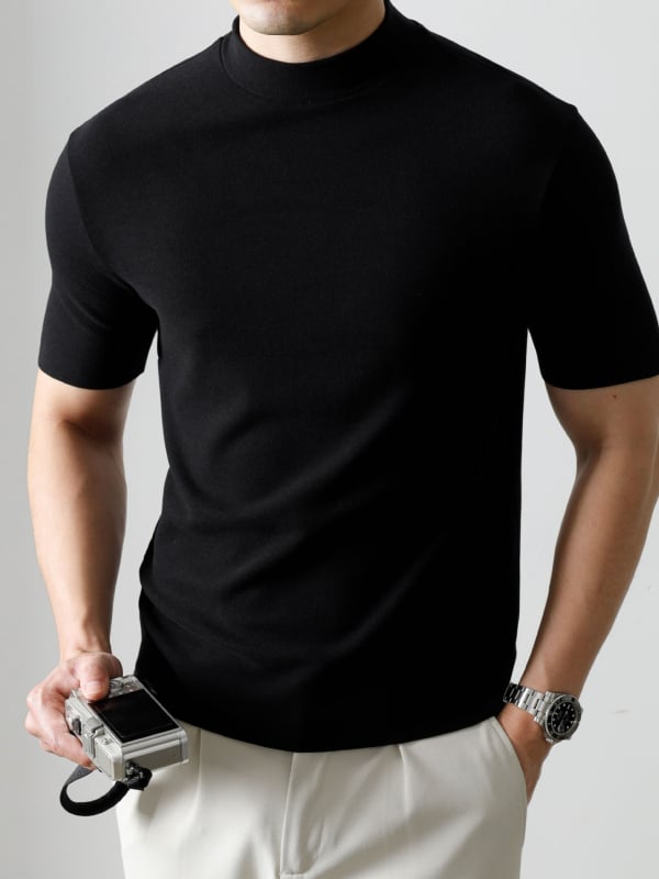 Férfi üzleti stílusú póló félmagas gallérral, vast gyapjúkeverék anyagból, rövid ujjú, karcsú szabásban, ősz-télre.