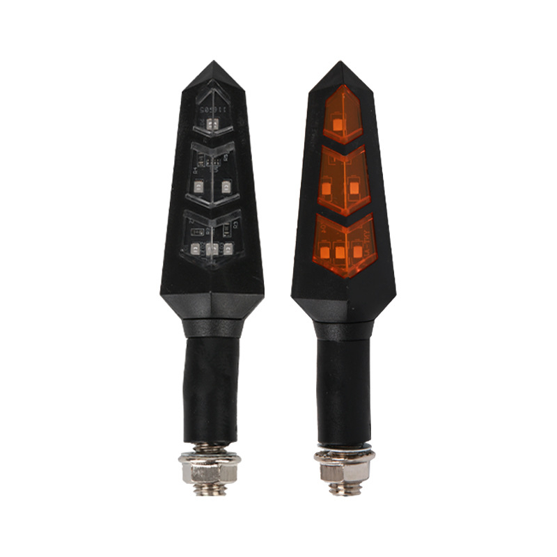 LED tekući pokazivač smjera za motocikl – 12V, ABS plast, model DYQ-003 stalno uključeno, 3000K
