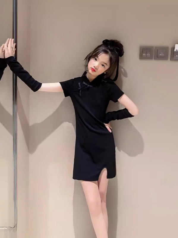 Kínai stílusú lányruha, A-vonalú szabás, poliészter keverék 70–80%, bélés poliészter, nyári 2024 megjelenés, lányoknak 8 éves vagy idősebbeknek