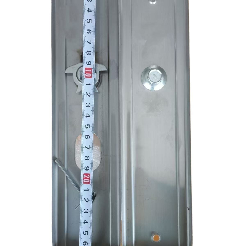 Rozsdamentes acél ajtófogantyú – kétoldalas anti-burkózás védelem, modell 986602, 235 mm furatköz