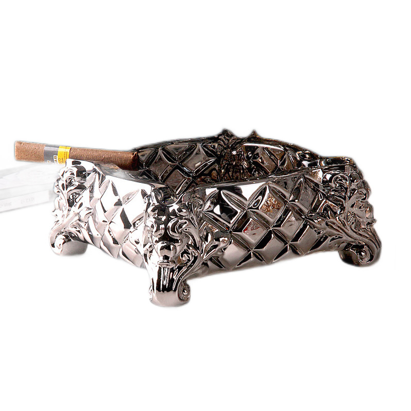 Cenusar de sticlă pentru țigări, stil european, marcă Flavinmci/Flaventz, fără logo, fără personalizare (Sticlă • Marca Flavinmci/Flaventz • Fără logo • Fără personalizare)