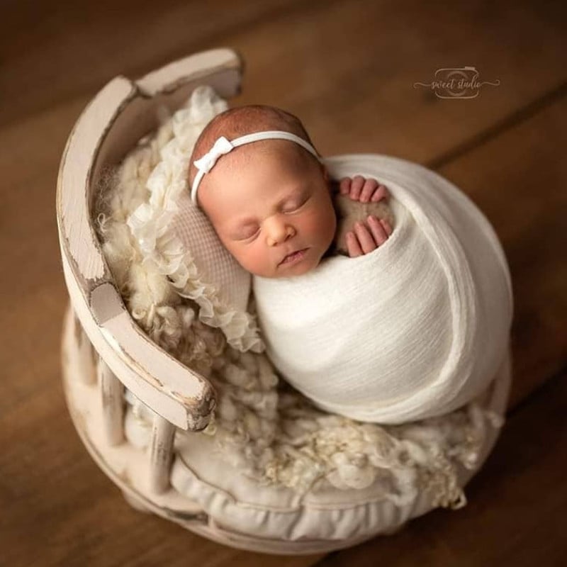 Drevena stolica s okruglim nogama za novorođenčad – rekviziti za fotografije, Li jing, masivno drvo, 2.6 kg, 2023