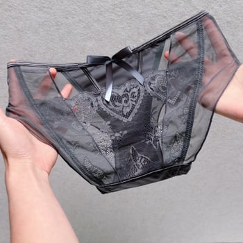 Chrono Cross čipkaste gaćice s prorezima, srednji pojas, 90% najlon, pamukasti gusset, prozračne, podižu bokove, nevidljive