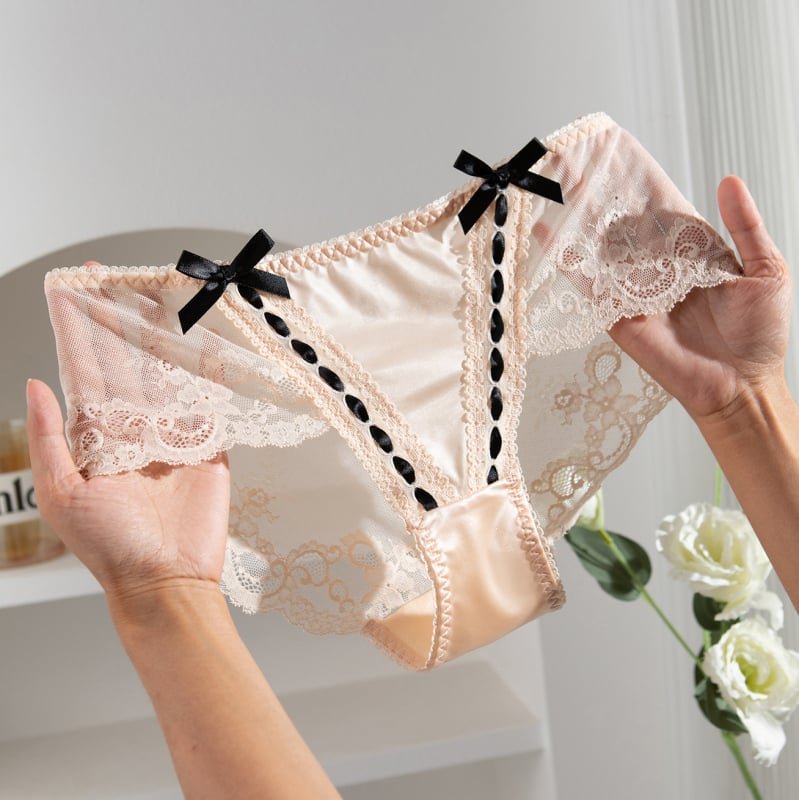 Ženske gaćice niskog struka s podizanjem stražnjice, pleteni najlon, pamukova podstava intimne zone