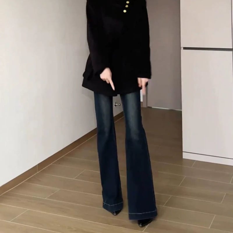 Bootcut traperice od denima s elastičnošću, niski struk, 90–95% poliestera, Zima 2025
