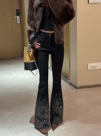 Magas derekú harang farmernadrág, denim pamut-stretch, kőmosott felülettel, enyhén bővülő, hosszú