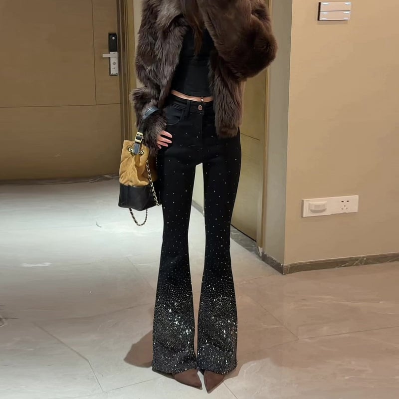 Magas derekú harang farmernadrág, denim pamut-stretch, kőmosott felülettel, enyhén bővülő, hosszú