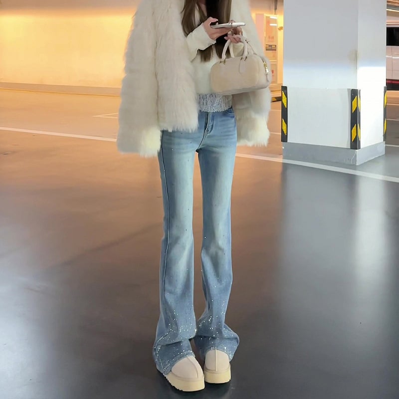 Magas derekú harang farmernadrág, denim pamut-stretch, kőmosott felülettel, enyhén bővülő, hosszú