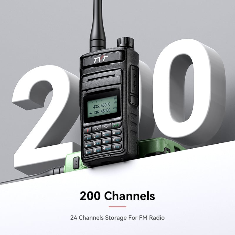 Analogni walkie-talkie 5W, raspon frekvencija 136–174/400–520 MHz, 200 kanala, domet 3–5 km, Type-C punjenje
