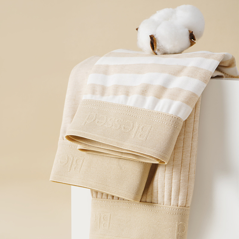 Памучни безшевни дамски бикини с висока талия, дишащи и антибактериални