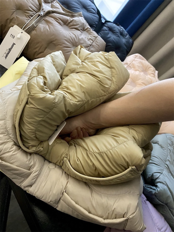 Детско леко пухено яке, унисекс, пълнеж бял гъши пух, есенно-зимно, кръгло деколте, свободна кройка