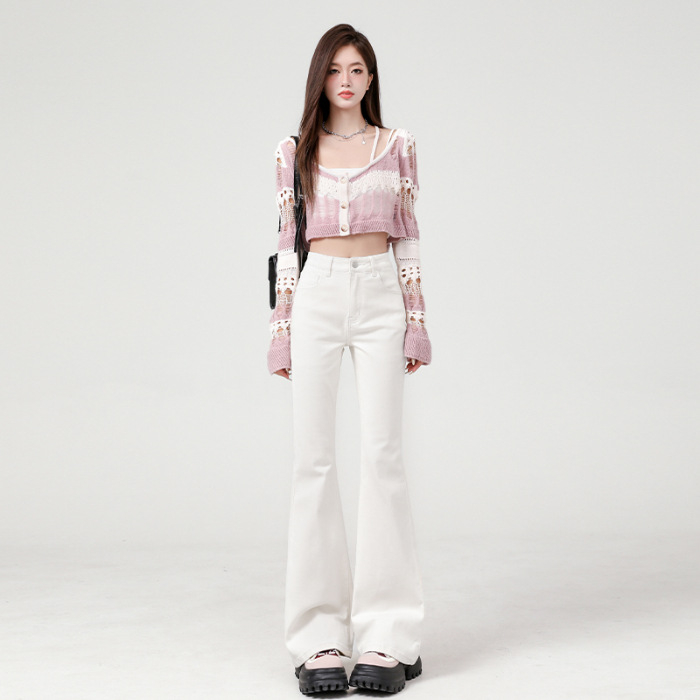 Traperice visokog struka, blago širećeg kroja, oprane, 70–80% pamuka, japansko-korejski casual stil