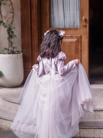 Dječja haljina u stilu princeze, koreanski velur, 50% elastan, UV zaštita, jesen 2024