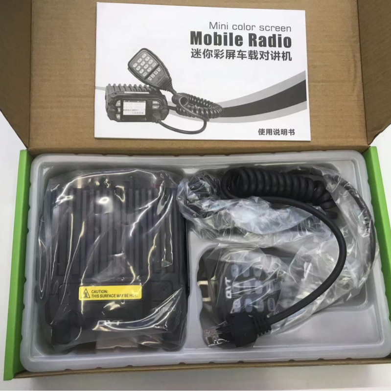 Automobilski četveropojasni radio s kolorim zaslonom, izlaz 25 W, domet 10–50 km, bez baterija, anti-interferencija