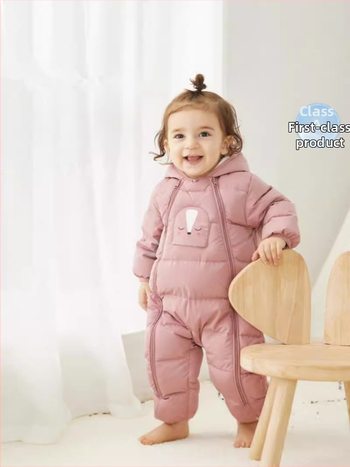 Detský overal s kačím perím – hrubý, s kapucňou, voľný strih, pre deti 1–3 roky
