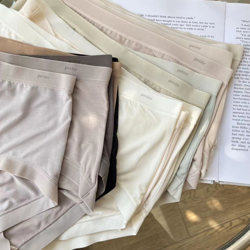 Chiloți damă tip boxer, modal, talie medie, respirabili, țesătură tricotată, 80% modal