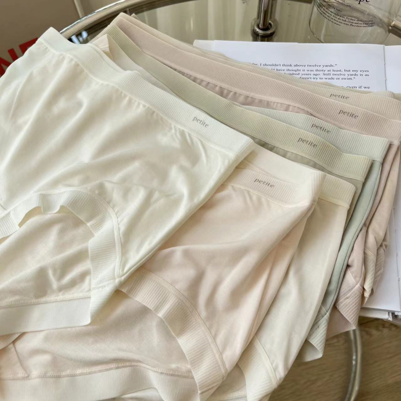 Chiloți damă tip boxer, modal, talie medie, respirabili, țesătură tricotată, 80% modal