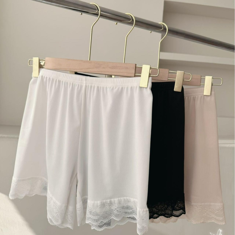 Ženske sigurnosne šorceve od ice silk s čipkom, prozračne, tanke, opuštenog kroja, Capri duljine