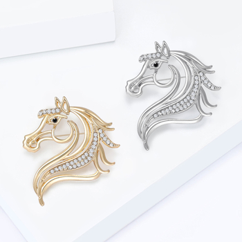 Broš s kristalima - kon u obliku životinje, unisex, dijamantno rezanje, marka Beautiful Jewelry
