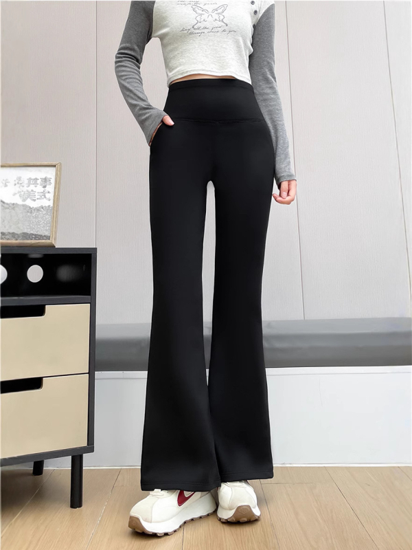 Šarkastične stilizirane leggings s visokim strukom i prednjom džepom, tople i vrlo elastične - najlon/spandeks (70–80% najlona, <30% spandeksa), jesen 2024