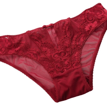 Ženske čipkaste gaćice s niskim strukom, cvjetni jacquard uzorak, prozračan najlonski materijal s pamukovom podstavom